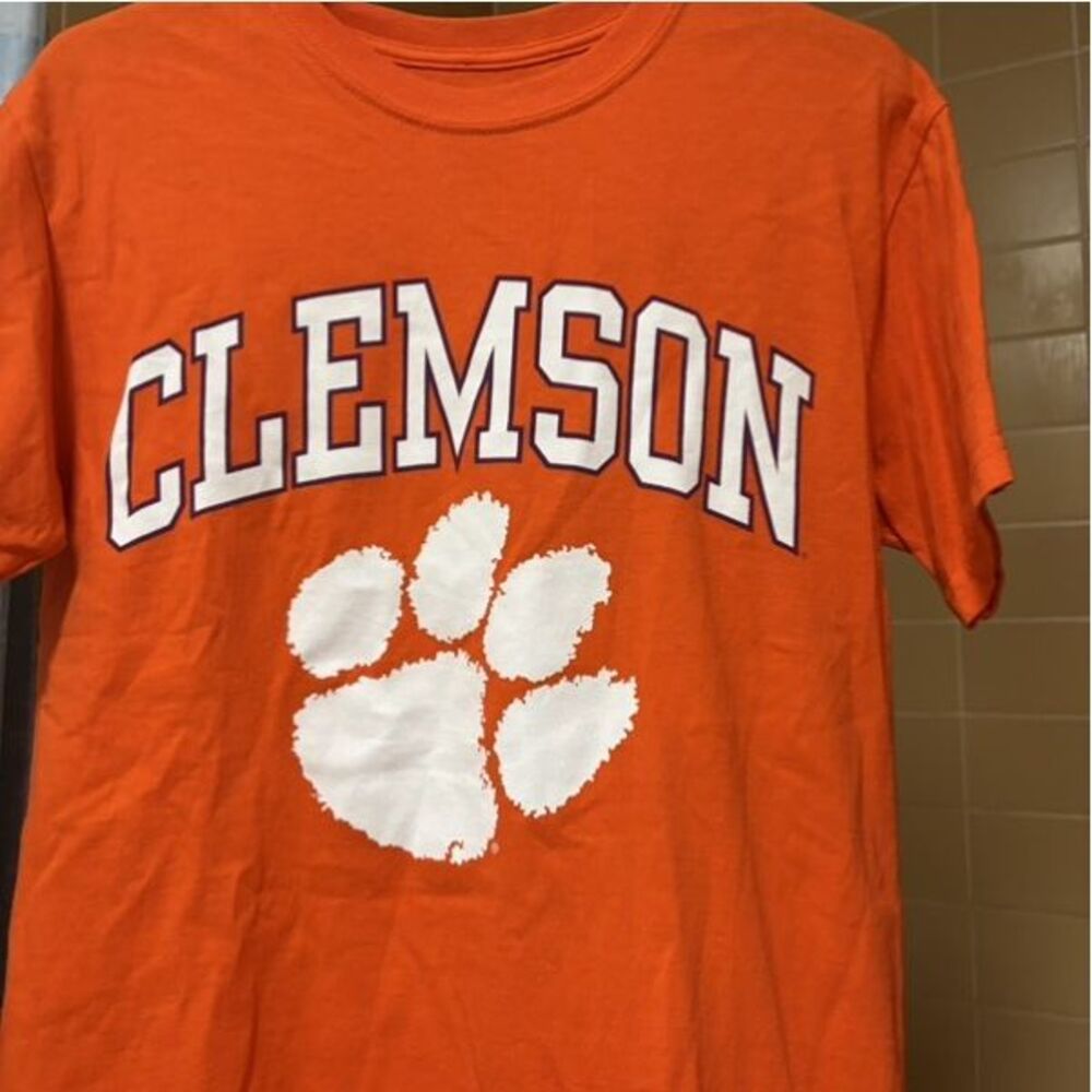 Clemson University Size Small T-Shirt - Picture 2 of 4